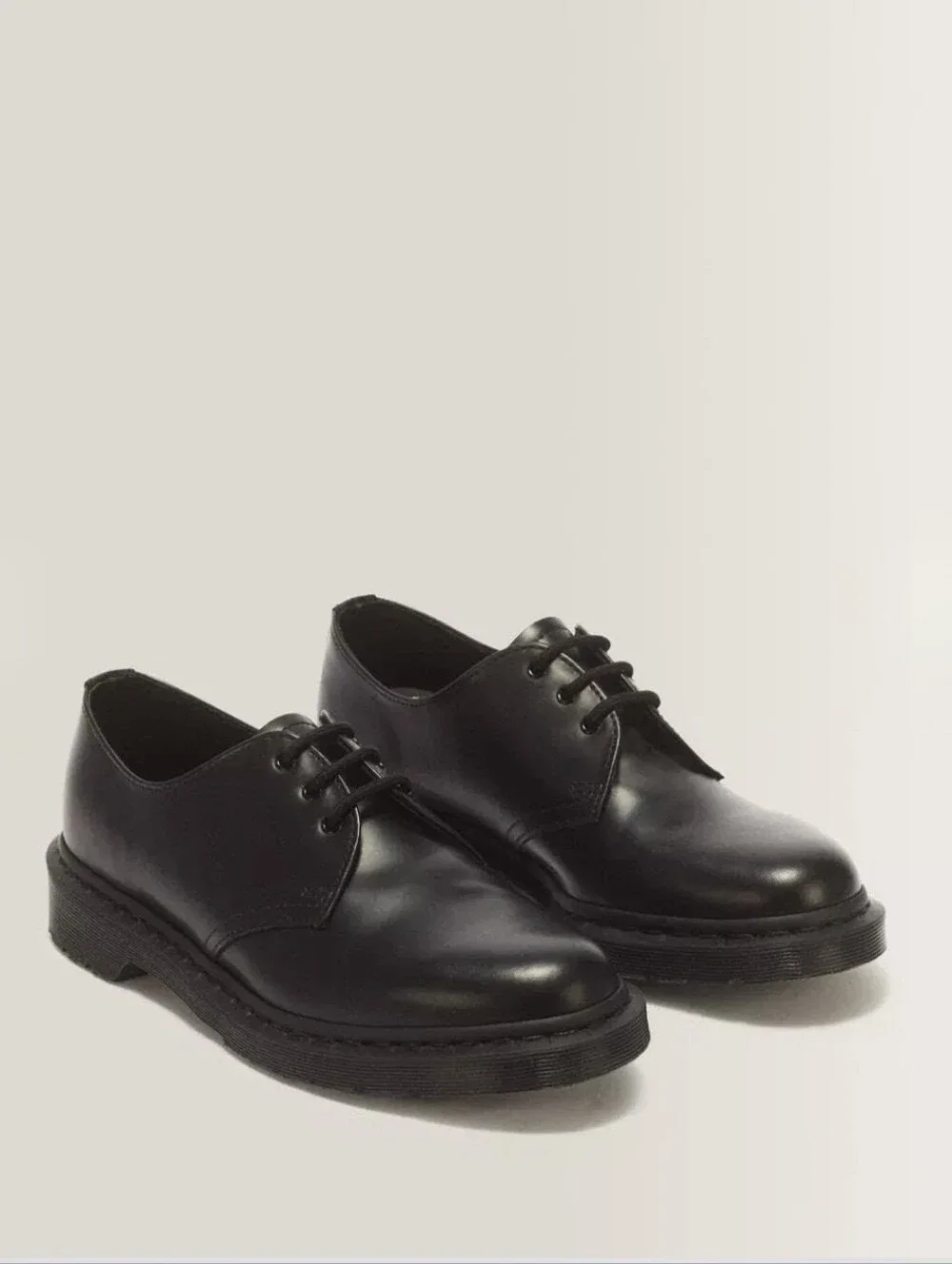 Dr. Martens excellent pre